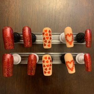 Valentine’s Day Press On Nails